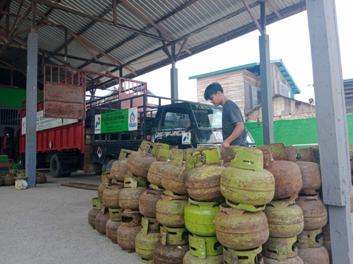 Warga Tanjung Selor Kesulitan Cari Gas Melon, Ini Penyebabnya!