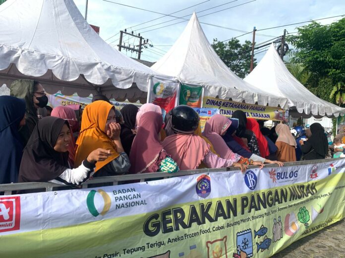 Gerakan Pangan Murah di Tarakan Disambut Antusiasme Warga