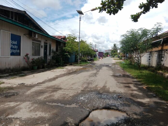 Rusaknya Jalan Lembasung Disorot Ketua DPRD, Pemkot Pastikan Digarap Tahun Ini