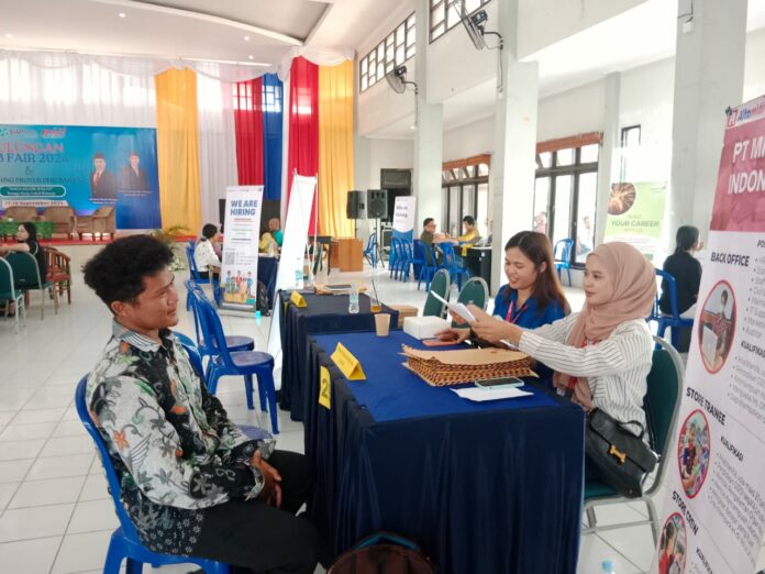 Job Fair Garapan Distransnaker Dikunjungi 1.142 Pencari Kerja, Masih Terus Bertambah