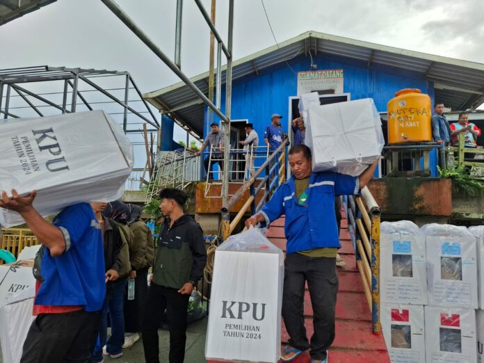 H-2 Pencoblosan, Logistik Pilkada Sudah Didistribusikan ke Lima Kecamatan