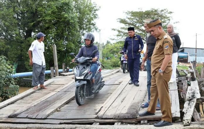 Tiga Jembatan di Amal Terancam Ambruk, Akses Warga Terhambat