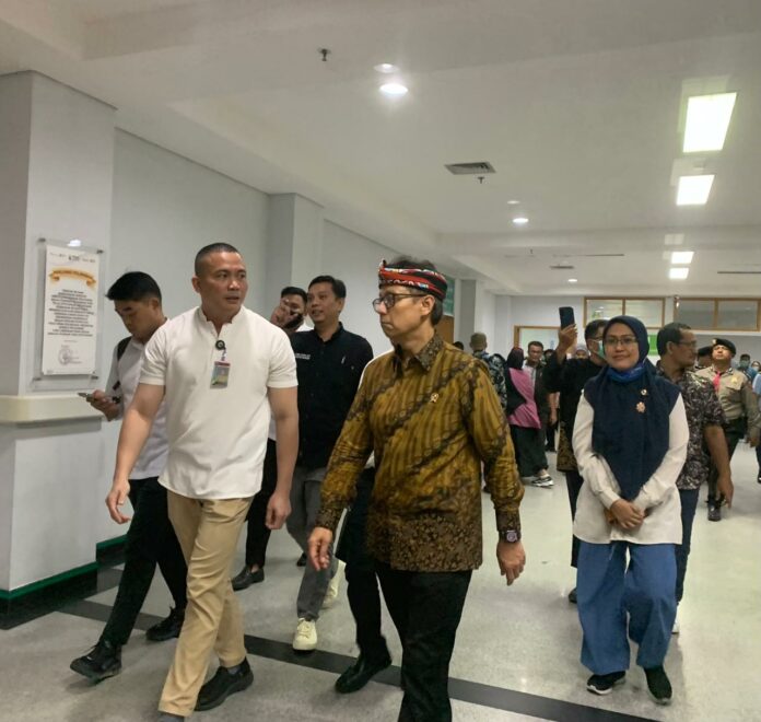 Menkes Budi Kunjungi RSUD Dr. Jusuf SK Tarakan, Apresiasi Layanan Bedah Jantung